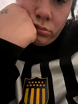 Snapshot of valen1891 chatting on 10-26-25, 03:12 valen1891 online show from 10-26-25, 03:12