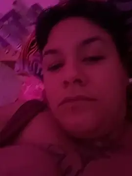 Snapshot of valen1891 chatting on 10-27-25, 06:23 valen1891 online show from 10-27-25, 06:23