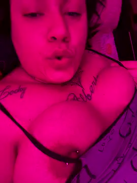 Snapshot of valen1891 chatting on 11-04-25, 03:49 valen1891 online show from 11-04-25, 03:49