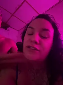 Snapshot of valen1891 chatting on 03-13-26, 03:02 valen1891 online show from 03-13-26, 03:02