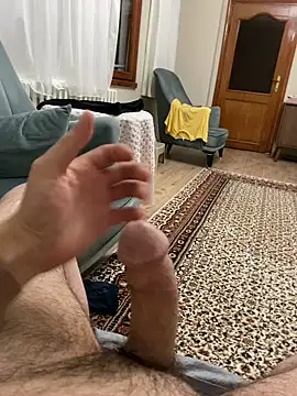 Snapshot of Salih0634 chatting on 01-08-26, 09:39 Salih0634 online show from 01-08-26, 09:39