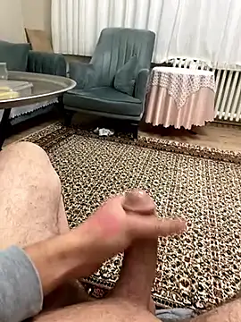 Snapshot of Salih0634 chatting on 01-18-26, 11:19 Salih0634 online show from 01-18-26, 11:19