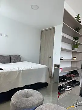 Snapshot of lunatorch chatting on 02-19-26, 06:37 lunatorch online show from 02-19-26, 06:37