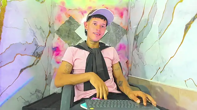 Asthondream  online show from 12-04-25, 04:00