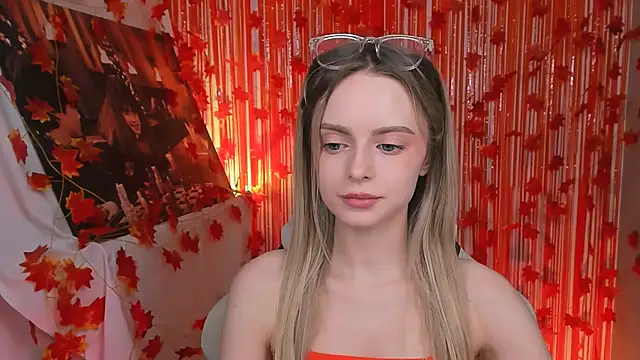 JuliaBrewwer online show from 10-11-25, 12:47