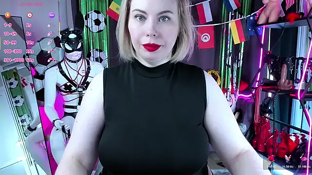 Snapshot of Anna_Maxwell chatting on 07-18-26, 02:05 Anna Maxwell online show from 07-18-26, 02:05
