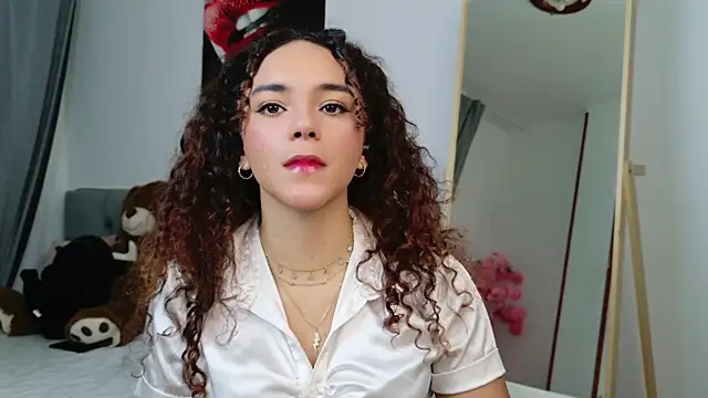 Taylor Tina online show from 10-18-25, 07:42