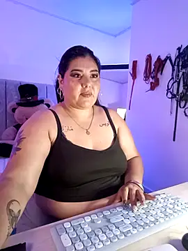 AndreaKinky online show from 11-22-25, 08:24