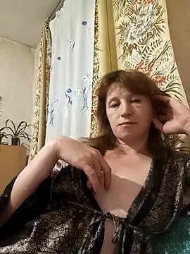 Snapshot of Flower2931 chatting on 10-22-25, 07:35 Flower2931 online show from 10-22-25, 07:35