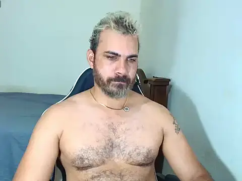 Snapshot of max_love255 chatting on 01-18-26, 06:12 max love255 online show from 01-18-26, 06:12