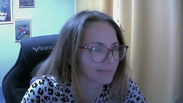 Snapshot of SEA_Dream chatting on 09-29-25, 06:29 SEA Dream online show from 09-29-25, 06:29