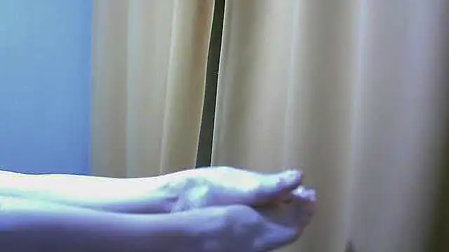 Snapshot of SEA_Dream chatting on 10-21-25, 04:41 SEA Dream online show from 10-21-25, 04:41