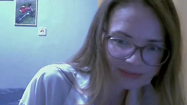 Snapshot of SEA_Dream chatting on 11-25-25, 05:29 SEA Dream online show from 11-25-25, 05:29