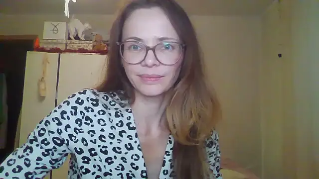 Snapshot of SEA_Dream chatting on 01-10-26, 12:18 SEA Dream online show from 01-10-26, 12:18