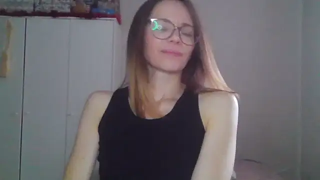 Snapshot of SEA_Dream chatting on 01-13-26, 05:57 SEA Dream online show from 01-13-26, 05:57