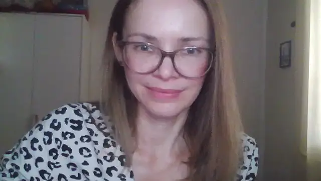 Snapshot of SEA_Dream chatting on 02-15-26, 07:51 SEA Dream online show from 02-15-26, 07:51