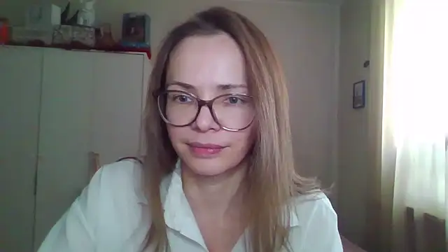 Snapshot of SEA_Dream chatting on 02-26-26, 06:23 SEA Dream online show from 02-26-26, 06:23