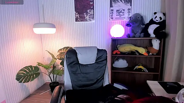 Snapshot of Sabrina_bloom chatting on 01-08-26, 01:46 Sabrina bloom online show from 01-08-26, 01:46