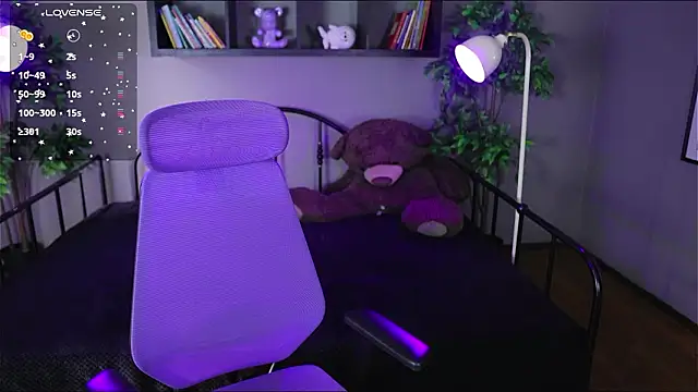 Snapshot of Sabrina_bloom chatting on 02-07-26, 01:04 Sabrina bloom online show from 02-07-26, 01:04