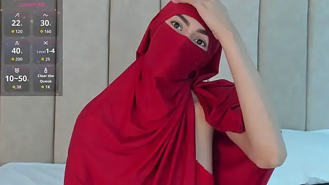  Zahiira  online show from 12-16-25, 12:10