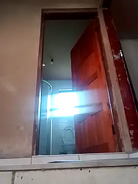 Snapshot of Thasdwn23 chatting on 10-16-25, 03:35 Thasdwn23 online show from 10-16-25, 03:35