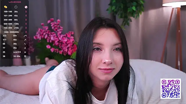 DaisyBlaze online show from 04-29-26, 04:49