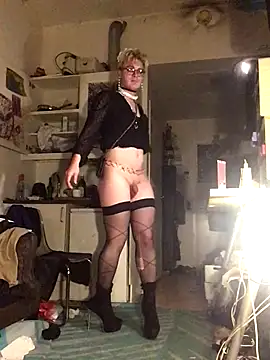 Snapshot of Sissy_Cindy_Whore chatting on 10-02-25, 11:45 Sissy Cindy Whore online show from 10-02-25, 11:45