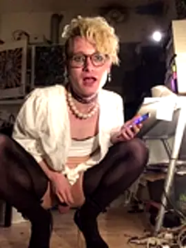 Snapshot of Sissy_Cindy_Whore chatting on 01-05-26, 11:08 Sissy Cindy Whore online show from 01-05-26, 11:08