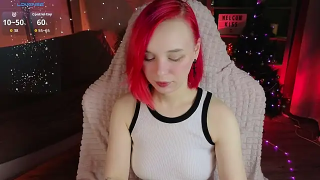 Snapshot of NaomiYoru chatting on 01-10-26, 08:32 NaomiYoru online show from 01-10-26, 08:32