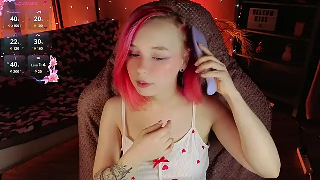 Snapshot of NaomiYoru chatting on 03-06-26, 08:38 NaomiYoru online show from 03-06-26, 08:38