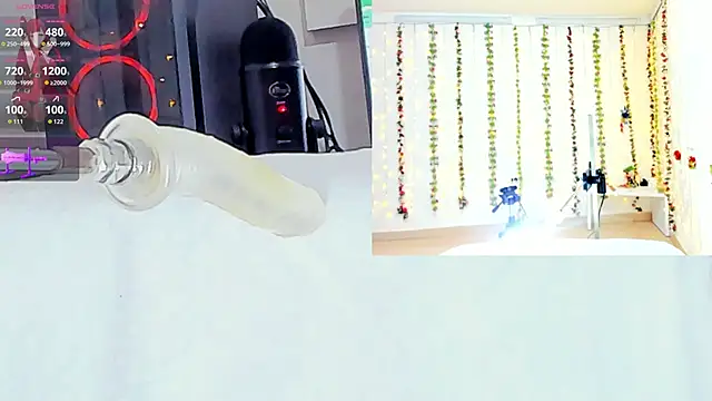 Kitty  Rose   online show from 09-19-25, 10:27