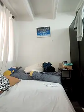 SanChacal5694 online show from 10-19-25, 09:15