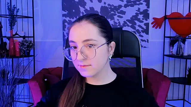 VirtuallVoyant online show from 09-24-25, 04:16