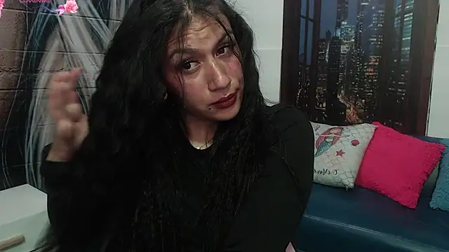 gigi gilt  online show from 07-28-26, 02:57
