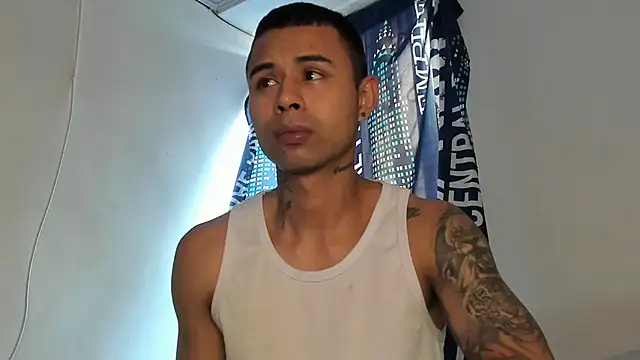 Snapshot of _Logan_Colton_ chatting on 02-23-26, 08:50 Logan Colton online show from 02-23-26, 08:50