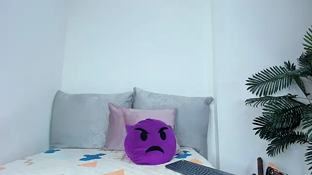 Lilygomezz online show from 09-25-25, 09:35