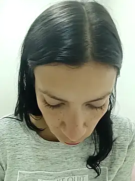 kim lebanon online show from 11-25-25, 04:23