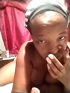 Snapshot of curvyyyyBabe chatting on 02-07-26, 09:51 curvyyyyBabe online show from 02-07-26, 09:51