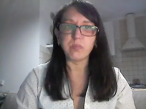 Elena48324 online show from 04-29-26, 05:41