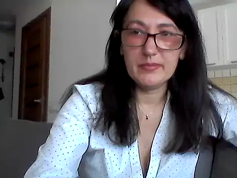 Elena48324 online show from 05-31-26, 07:15