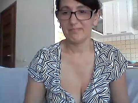 Elena48324 online show from 06-30-26, 08:15