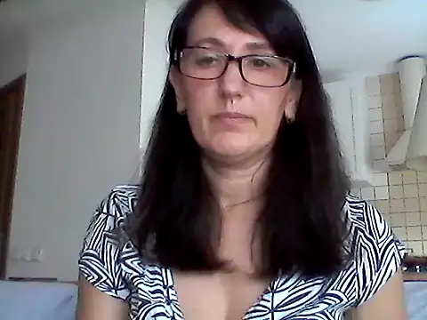Elena48324 online show from 07-05-26, 10:11