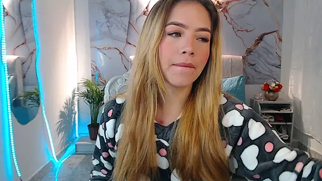 Snapshot of _Tiffany1 chatting on 09-14-25, 06:40  Tiffany1 online show from 09-14-25, 06:40