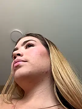 Snapshot of _Tiffany1 chatting on 09-25-25, 08:34  Tiffany1 online show from 09-25-25, 08:34