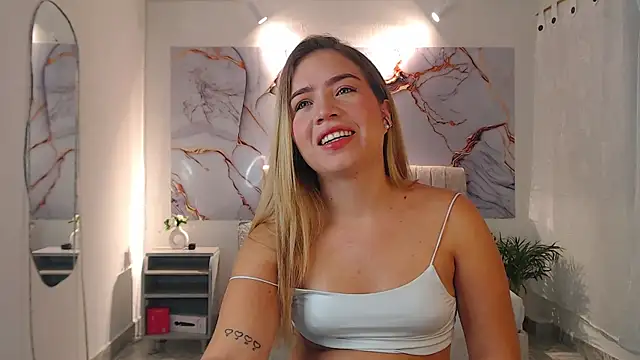 Snapshot of _Tiffany1 chatting on 10-17-25, 07:49  Tiffany1 online show from 10-17-25, 07:49