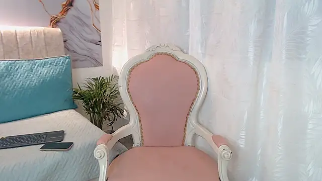 Snapshot of _Tiffany1 chatting on 10-30-25, 06:41  Tiffany1 online show from 10-30-25, 06:41