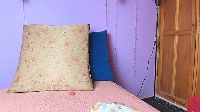 Dafne Mel online show from 11-11-25, 12:27