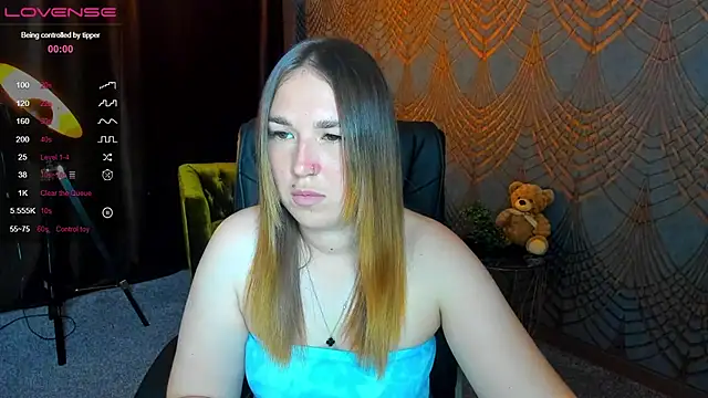 Sofii darling online show from 06-20-26, 04:32