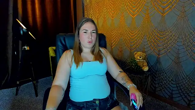 Sofii darling online show from 07-27-26, 04:36