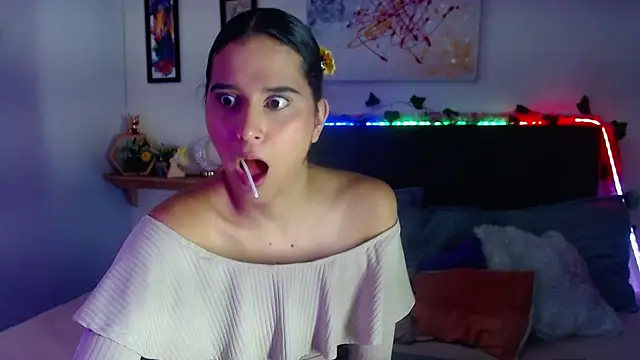 valentini villa online show from 11-25-25, 07:25